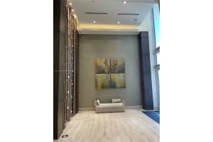 1010 SW 2nd Ave Unit 1607, Miami, FL 33130, Sold 09/07/22