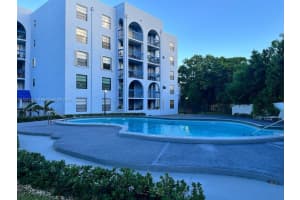 9460 Fontainebleau Blvd APT 124, Miami, FL 33172, Sold 08/25/22