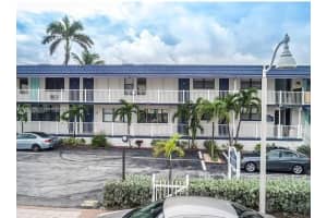 322 Taylor St #1e, Hollywood, FL 33019, Sold 10/12/22