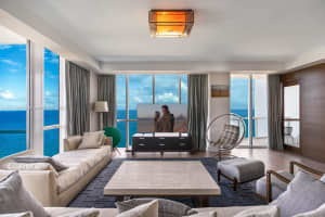 50 South Pointe Dr APT 3101, Miami Beach, FL 33139, Sold 11/18/22