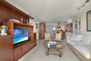 20225 NE 34th Ct APT 1412, Aventura, FL 33180, Sold 12/19/23