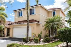 1617 Salerno Cir, Weston, FL 33327, Sold 08/26/22