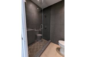 642 Michigan Ave APT 6, Miami Beach, FL 33139, Sold 08/26/22