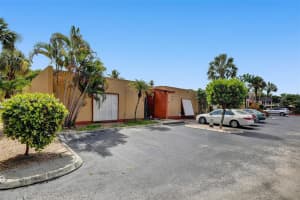 15555 Cairnryan Ct, Miami Lakes, FL 33014, Sold 08/26/22