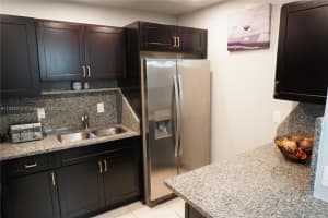 6447 Bay Club Dr 15 1, Fort Lauderdale, FL 33308, Sold 08/17/22