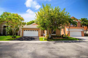 351 Bermuda Springs Dr, Weston, FL 33326, Sold 11/09/22