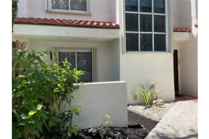 10913 SW 75th St, Miami, FL 33173, Sold 08/30/22