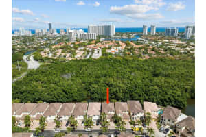 21147 NE 33rd Ave, Miami, FL 33180, Sold 11/01/22