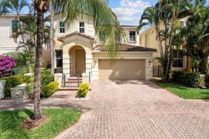 21147 NE 33rd Ave, Miami, FL 33180, Sold 11/01/22