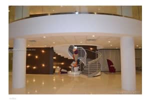 5701 Collins Ave APT 1606, Miami Beach, FL 33140, Sold 09/19/22