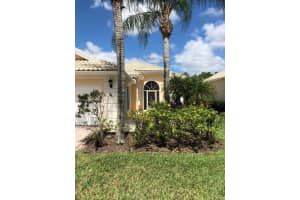 9158 SE La Creek Ct, Hobe Sound, FL 33455, Sold 09/16/22