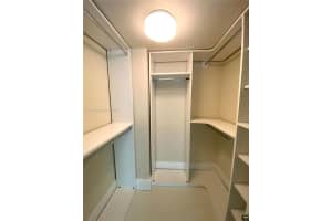 828 3rd St APT 208, Miami Beach, FL 33139, Sold 11/17/22