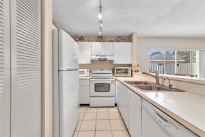 4235 SW 72nd Way, Davie, FL 33314, Sold 08/29/22
