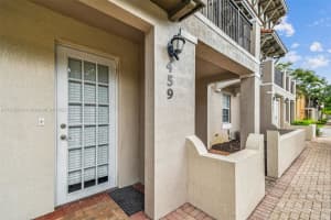 459 SW 147th Ave #205, Pembroke Pines, FL 33027, Sold 09/06/22