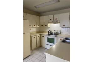 439 NE 210th Cir Terrace Apt 202-22, Miami, FL 33179, Sold 10/21/22