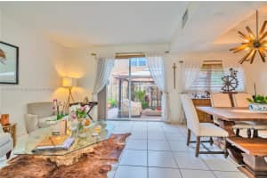 8504 NW 140th Terrace APT 902, Miami Lakes, FL 33016, Sold 09/30/22