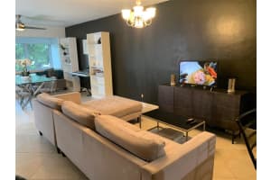 1000 SW 12th Ct Apt 304, Fort Lauderdale, FL 33315, Sold 08/19/22