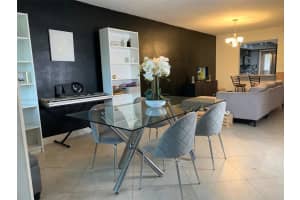 1000 SW 12th Ct Apt 304, Fort Lauderdale, FL 33315, Sold 08/19/22