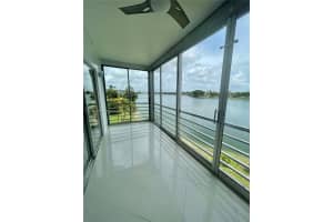 879 NE 195th St APT 328, Miami, FL 33179, Sold 09/19/22