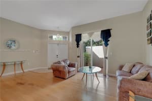 9211 SW 215th Terrace, Cutler Bay, FL 33189, Sold 09/26/22