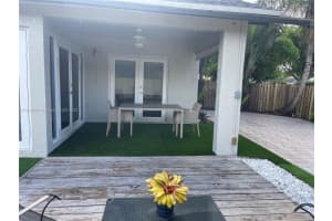 9800 NW 51st Ln, Doral, FL 33178, Sold 09/06/22