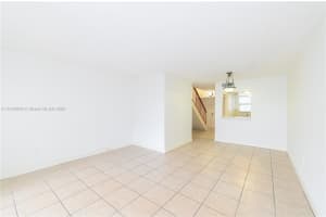 9355 Fontainebleau Blvd APT C202, Miami, FL 33172, Sold 08/12/22