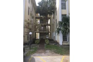 11905 NE 2nd Ave C311, North Miami, FL 33161, Sold 08/31/22