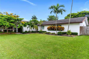 11460 SW 104th St, Miami, FL 33176, Sold 01/30/23