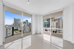1010 SW 2nd Ave Unit 1904, Miami, FL 33130, Sold 09/21/22