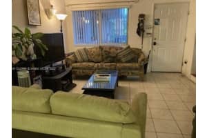 651 NW 82nd Ave APT 121, Miami, FL 33126, Sold 08/29/22