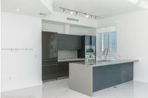 1080 Brickell Ave Unit 2808, Miami, FL 33131, Sold 03/16/23