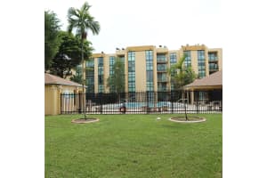 11750 SW 18th St Apt 318-1, Miami, FL 33175, Sold 01/09/23