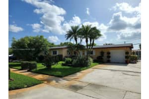 18520 NW 81st Ct, Hialeah, FL 33015, Sold 10/11/22