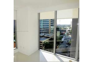 Brickell House, 1300 Brickell Bay Dr #1001, Miami, FL 33131, Sold 09/27/22