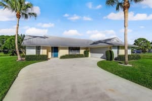 5040 SE Sterling Cir, Stuart, FL 34997, Sold 09/26/22