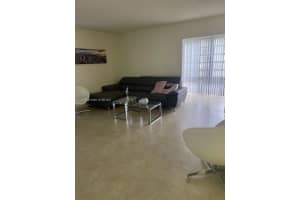 9719 Hammocks Blvd j 105, Miami, FL 33196, Sold 10/07/22