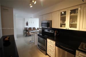 6770 Indian Creek Dr #9s, Miami, FL 33141, Sold 10/03/22