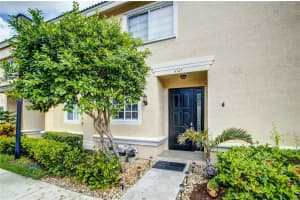 4747 NW 57th Pl, Coconut Creek, FL 33073, Sold 08/31/22