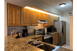 8610 SW 212th St APT 102, Cutler Bay, FL 33189, Sold 09/14/22