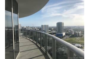 488 NE 18th St #3101, Miami, FL 33132, Sold 11/04/22