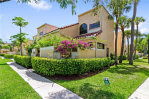 20911 Leeward Ct Apt 245-4, Aventura, FL 33180, Sold 09/01/22