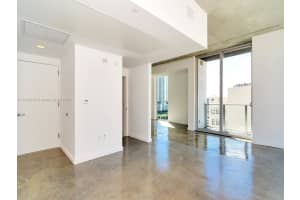 151 SE 1st St Apt 2510, Miami, FL 33131, Sold 09/21/22