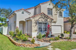 7451 NW 23rd St, Pembroke Pines, FL 33024, Sold 11/29/22