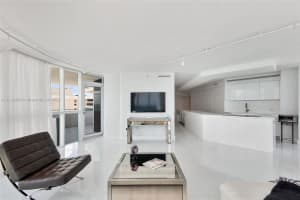 6301 Collins Ave APT 2201, Miami Beach, FL 33141, Sold 09/02/22