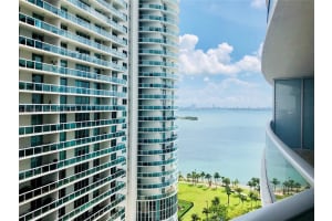 488 NE 18th St #1903, Miami, FL 33132, Sold 09/06/22