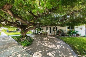 4931 SW 141st Ave, Miami, FL 33175, Sold 08/22/22