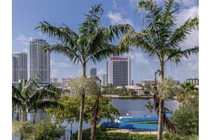 2500 Parkview Dr APT 418, Hallandale Beach, FL 33009, Sold 06/30/23