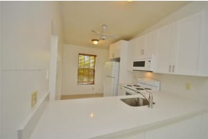 5558 W Lakewood Cir, Margate, FL 33063, Sold 09/26/22