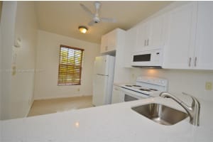 5558 W Lakewood Cir, Margate, FL 33063, Sold 09/26/22