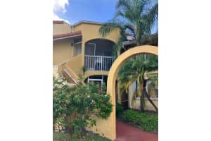 15615 SW 74th Cir Dr Apt 14-2, Miami, FL 33193, Sold 10/20/22